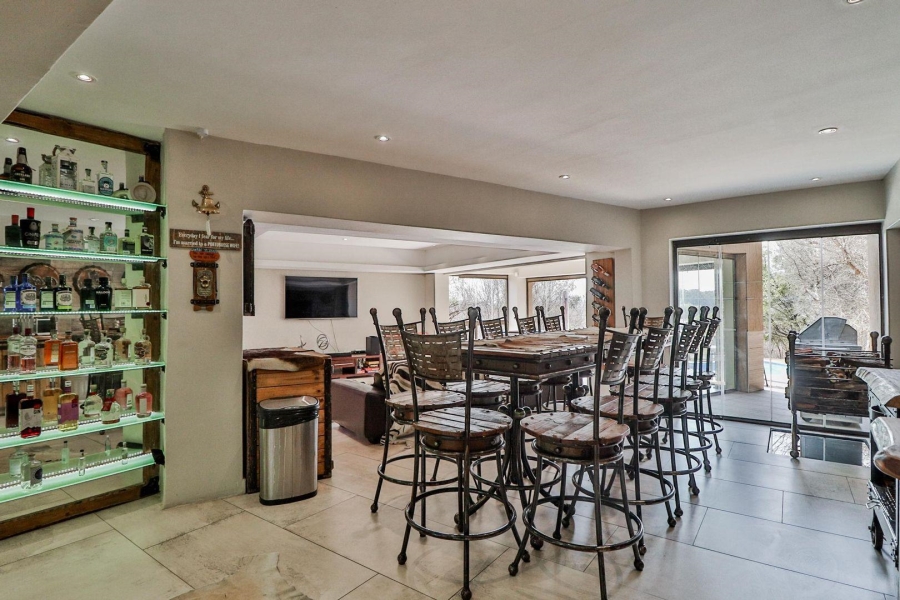 4 Bedroom Property for Sale in Boschenvaal River Front Lodges Free State